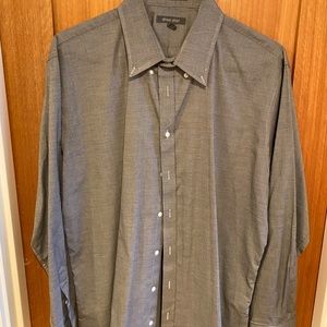 Nordstrom men’s button up dress shirt.